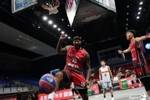 考辛斯10中8&暴扣终结比赛 无锡文旅惠汕21-6轻取广东悦跑豹猫
