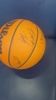 NBA生涯首分！赛后河村勇辉拿到比赛用球，上面还有队友的签名